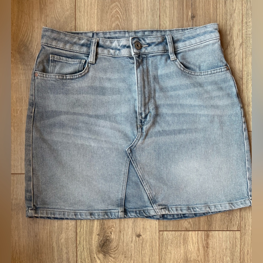 Arizona Jean Company Light Blue Denim Skirt size 11